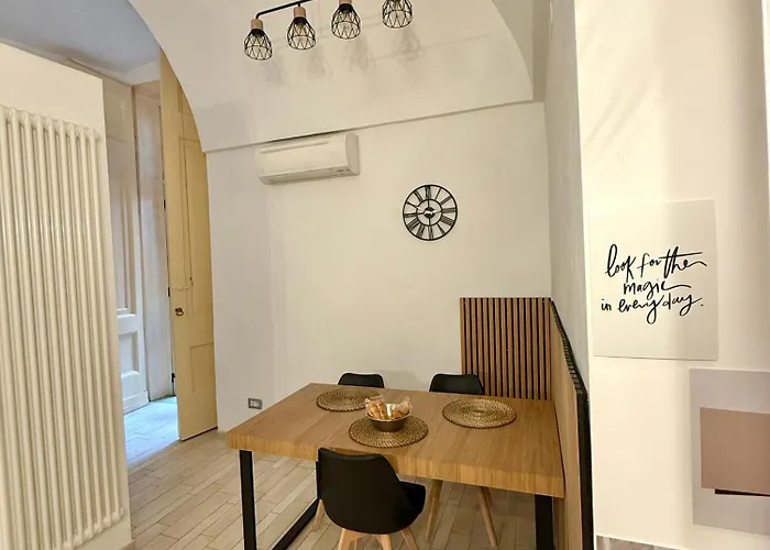 Domus Gazzara -napoli Centro Storico Дом отдыха Неаполь