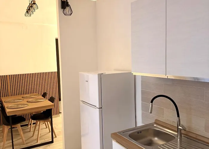 Дом отдыха Domus Gazzara -napoli Centro Storico